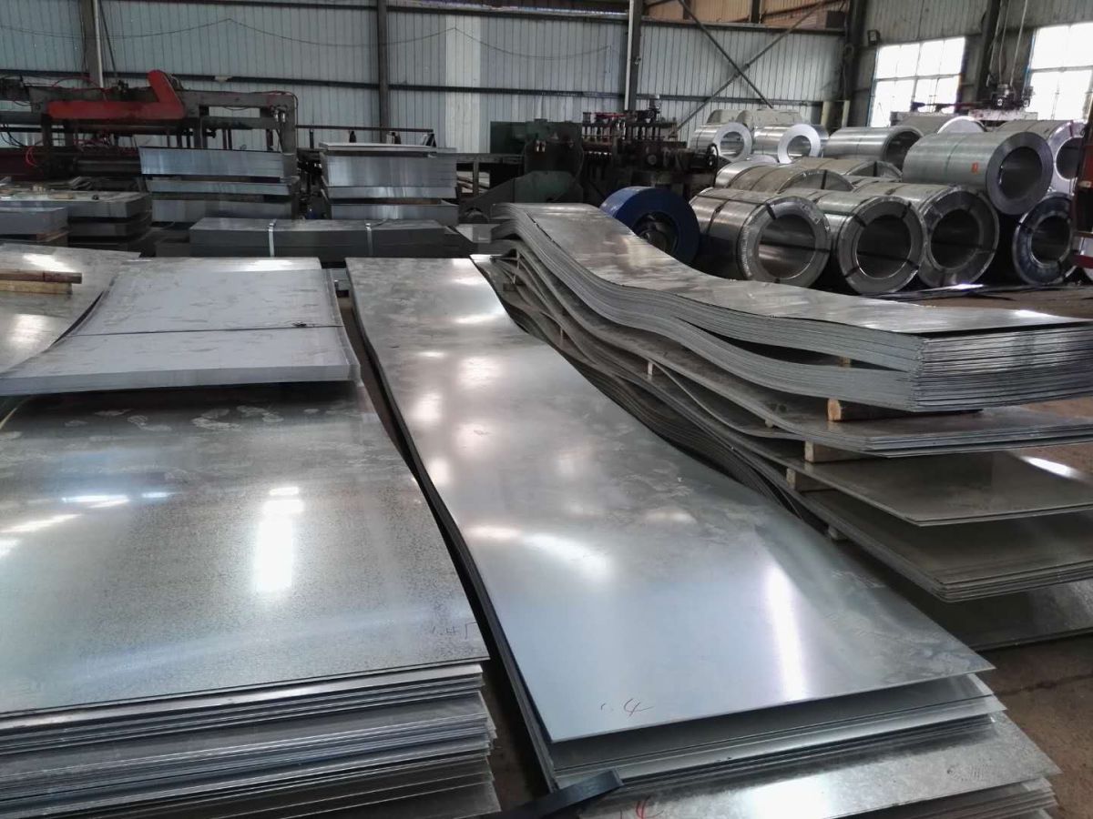 Supply foreign trade spot 0.5mm galvanized steel plate Ansteel galvanized coil zinc-free flower 275g
